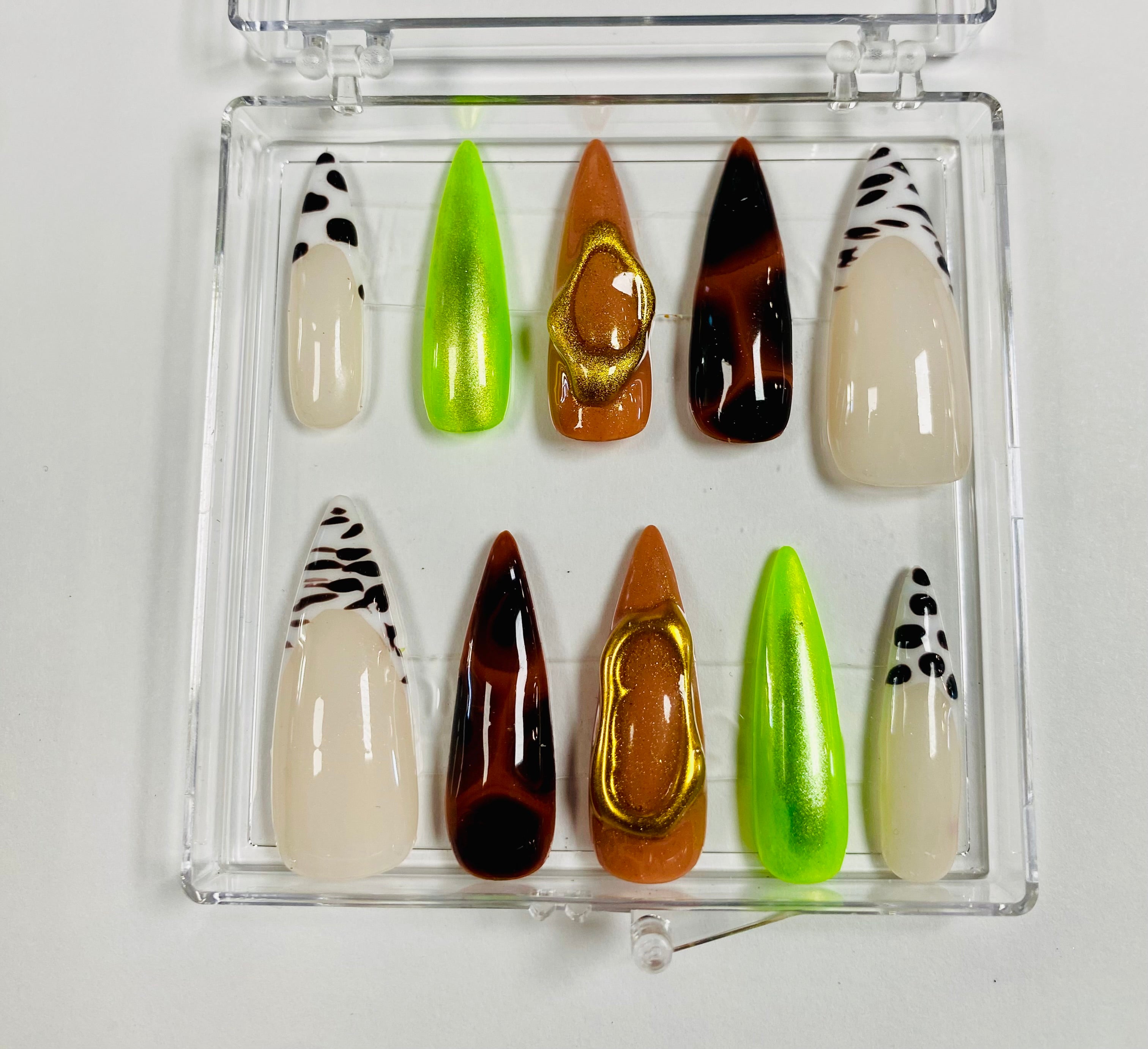Wild Glow Spot  Stiletto Press-On Nails