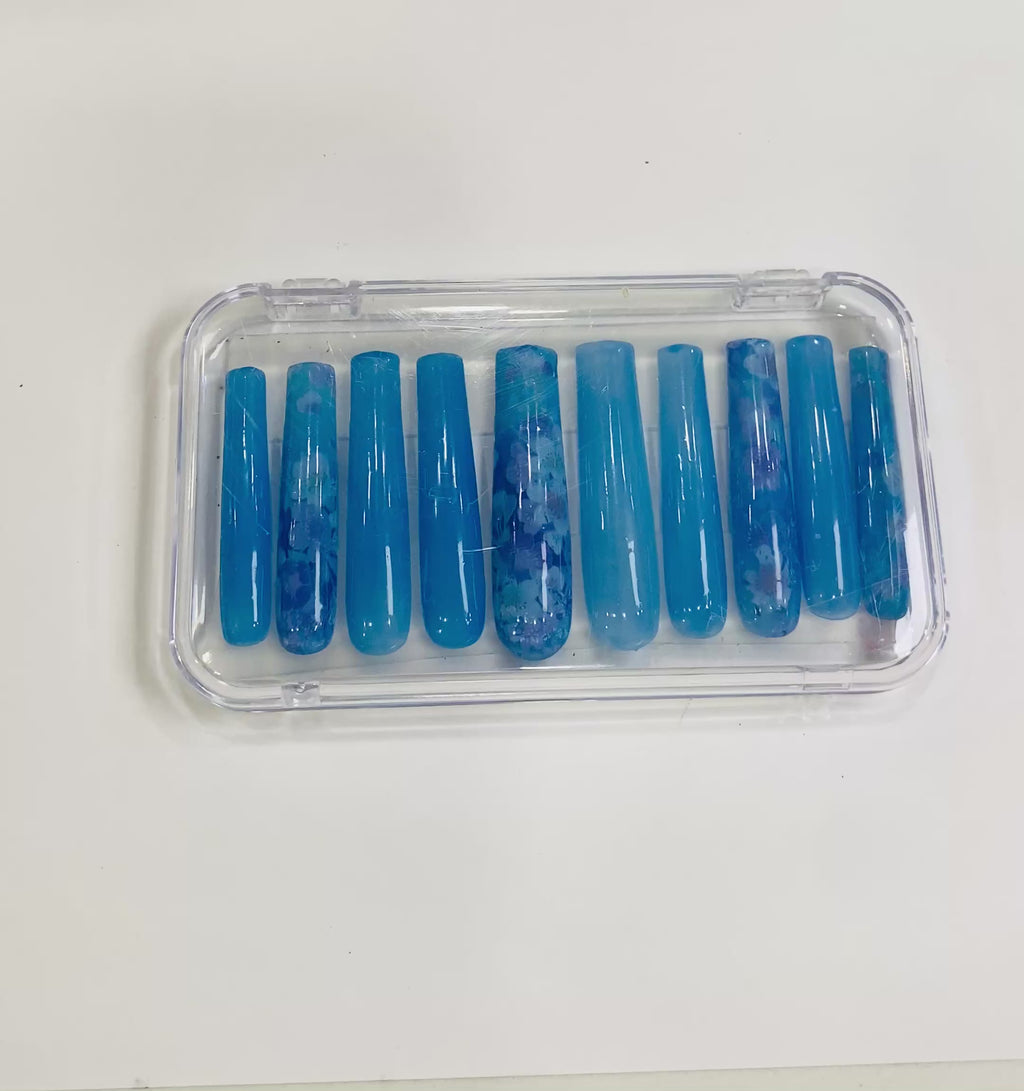 Blossom Blue Press-On Nails